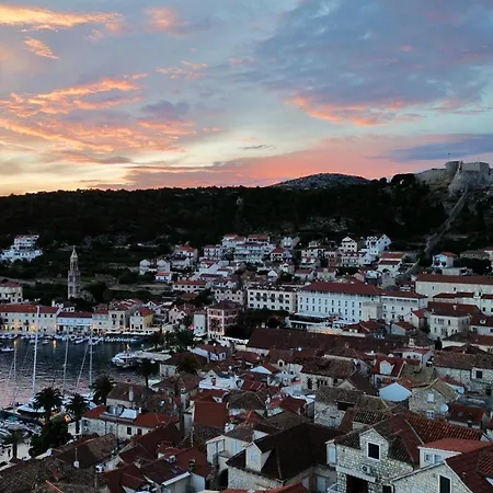 Forr - Hvar, Croatia Apartment *